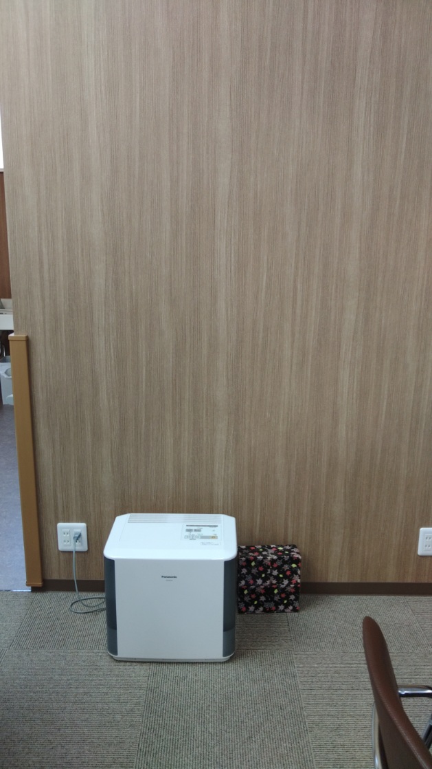 洗面台の鏡の交換 施工前 洗面台の鏡の交換 施工前