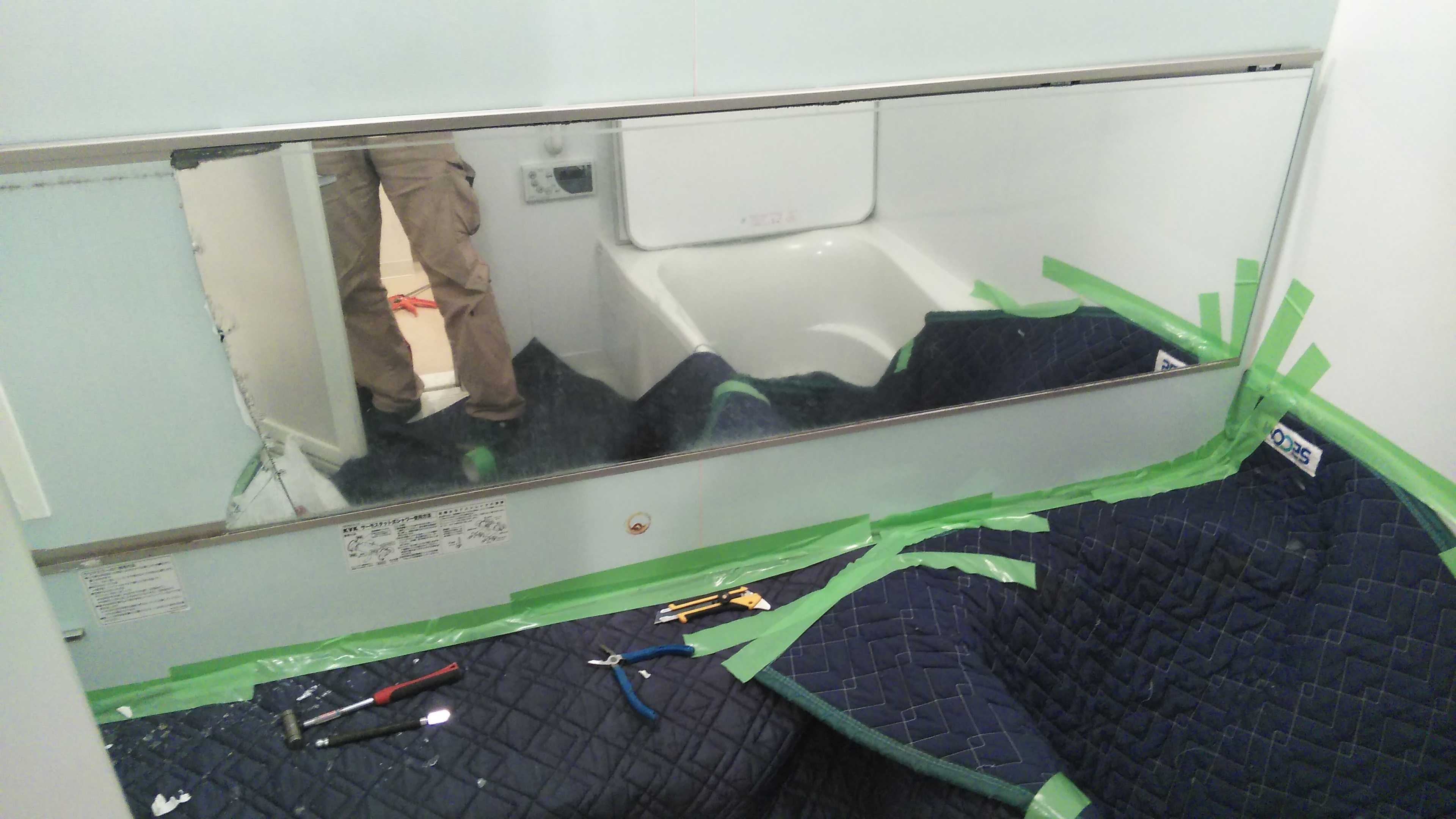 施工中 鏡の交換